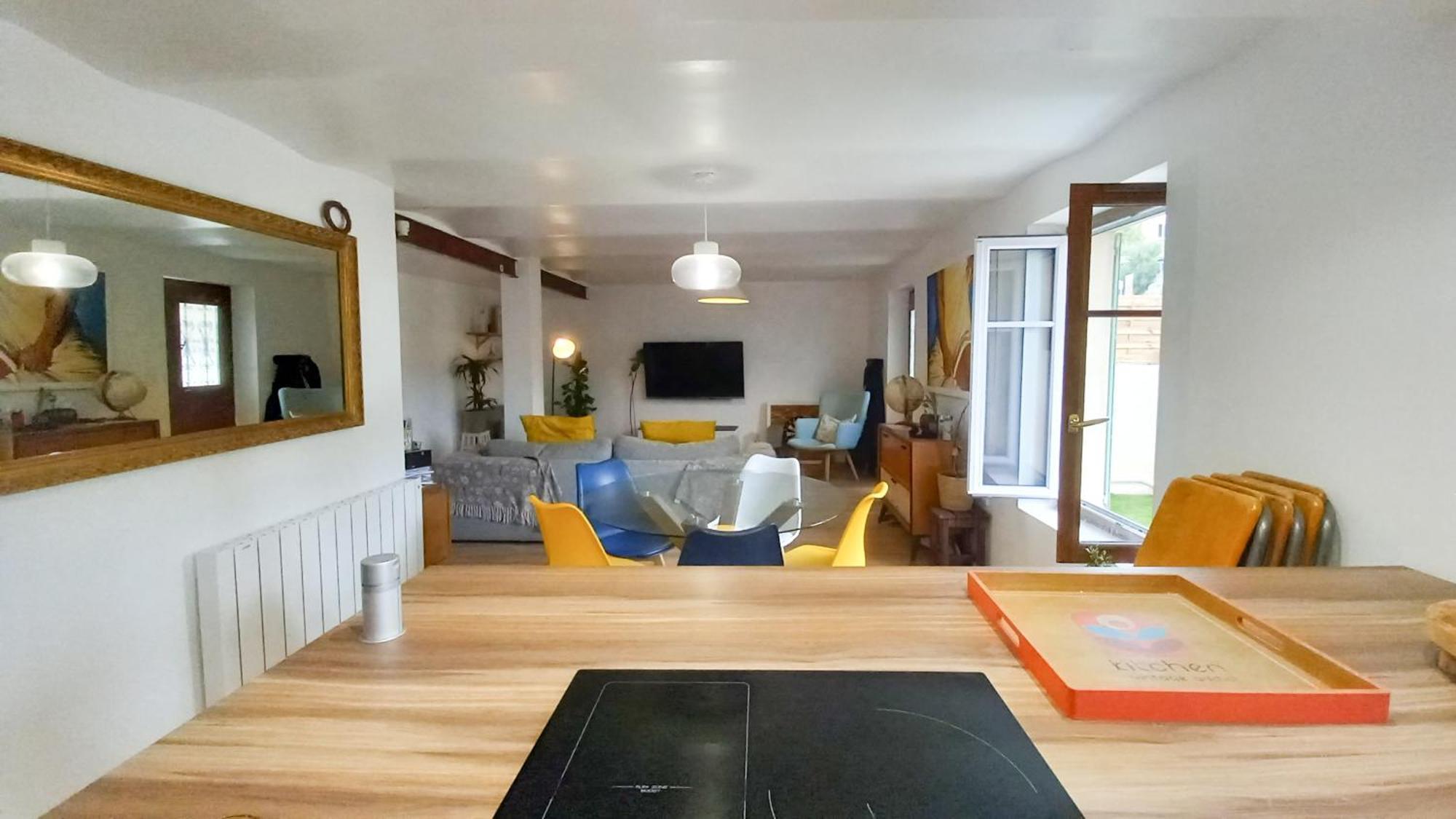 Maison Moderne Centre-ville Hébergement de vacances